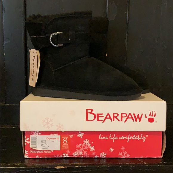 BearPaw Shoes - Bearpaw Tessa 8 black Sherpa low boot NEW 1243W